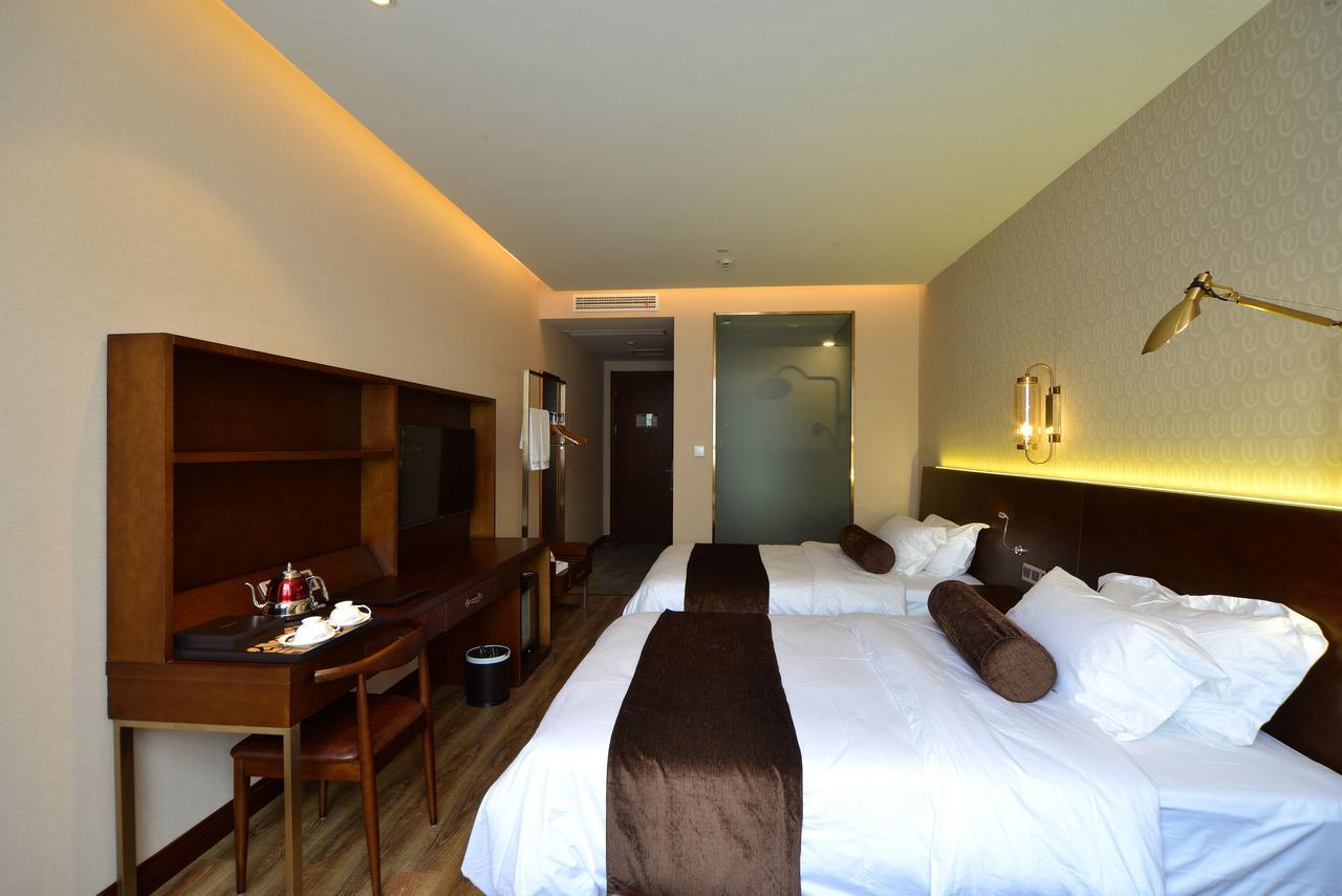 Manxin Hotel Shanghai Xujiahui Exterior foto